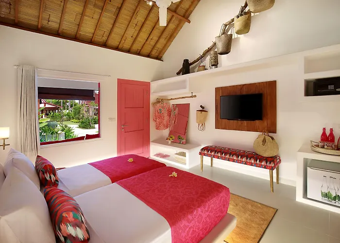 Pinkcoco Gili Air - Constant Surprises & For Cool Adults Only